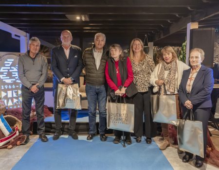Puerto del Carmen rinde homenaje a Casas Heddy