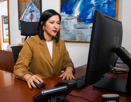 Arrecife lanza ‘Yo Conecto’: Cursos gratuitos para romper la brecha digital, las plazas son limitadas. Inscríbete: 📞 Teléfono: 678 070 282