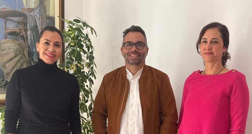 Ayuntamiento de Arrecife impulsa “La silla de al lado”