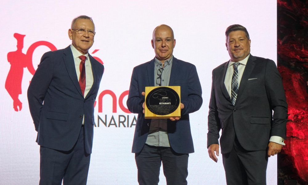 El restaurante del Castillo de San José celebra sus 50 años con un Reconocimiento en los premios ¡Qué Bueno Canarias!