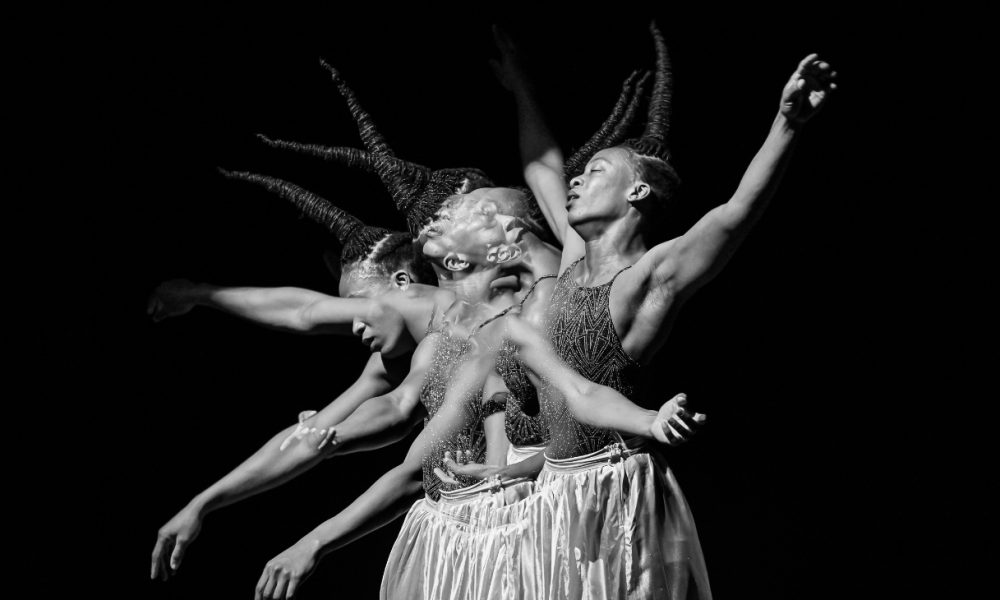 Suelo y Aire 2026: Muestra de Danza Contemporánea en Lanzarote. Festival de Danza Traslación. Programa de talleres de danza contemporánea.