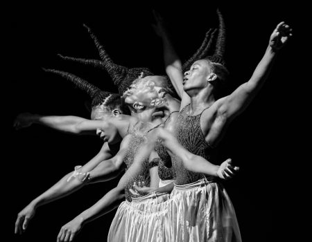 Suelo y Aire 2026: Muestra de Danza Contemporánea en Lanzarote. Festival de Danza Traslación. Programa de talleres de danza contemporánea.