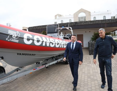 El Consorcio de Seguridad y Emergencias de Lanzarote refuerza su flota con nuevos vehículos y una embarcación