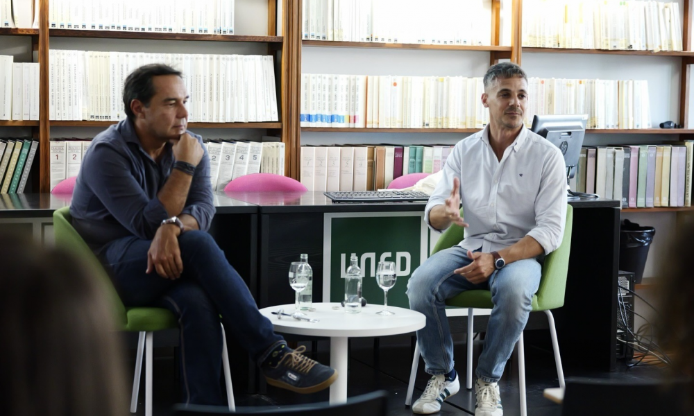 La Biblioteca Básica de Canarias suma nuevos tomos en la Feria del Libro de Lanzarote