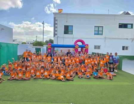 Inscripción para el campamento de Verano Maramar de Tías 2026. Este servicio público y gratuito hasta el 28 de agosto.