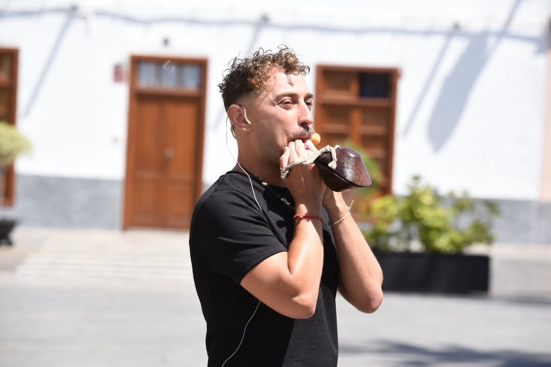 Espectáculo de danza contemporánea en el Festival MOVE Canarias en Arrecife.