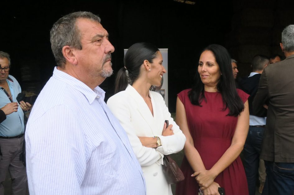 Autoridades de Arrecife inaugurando el stand municipal en la feria ganadera agricola y pesquera de teguise 2026