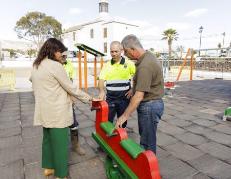 Proyecto de accesibilidad cognitiva con pictogramas en los parques infantiles del Ayuntamiento de Teguise.