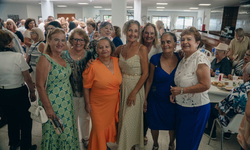 Mayores de Arrecife celebran el Día de los Abuelos