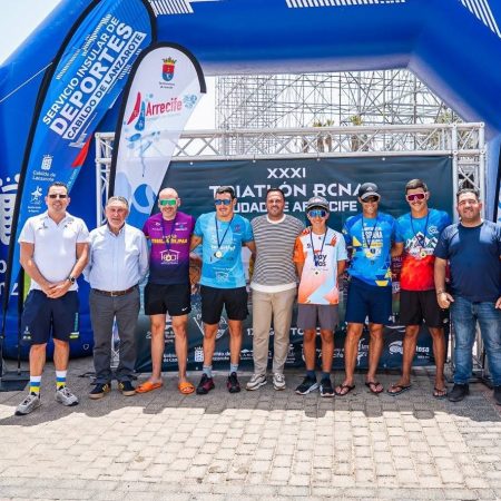 triatlon-rcna-ciudad-de-arrecife-deportistas, presentacion-triatlon-arrecife-san-gines-2026