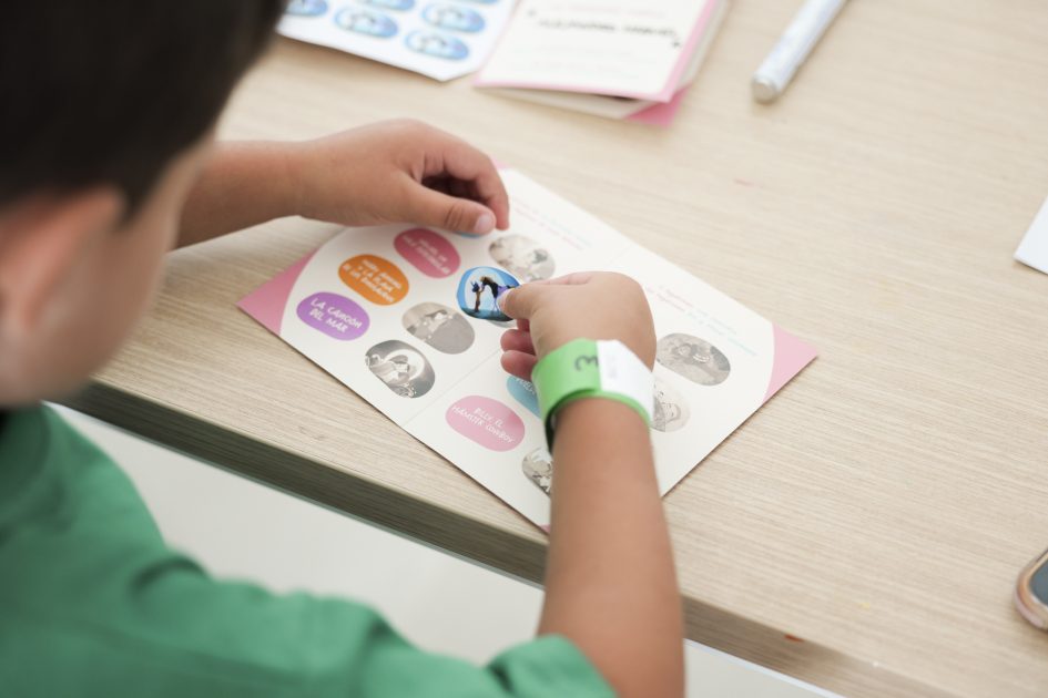 El proyecto de Tenique Cultural recala este sábado en la Sala El Aljibe de Haría con una propuesta de cine y educación emocional.
