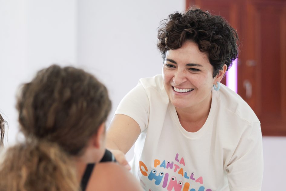 El proyecto de Tenique Cultural recala este sábado en la Sala El Aljibe de Haría con una propuesta de cine y educación emocional.
