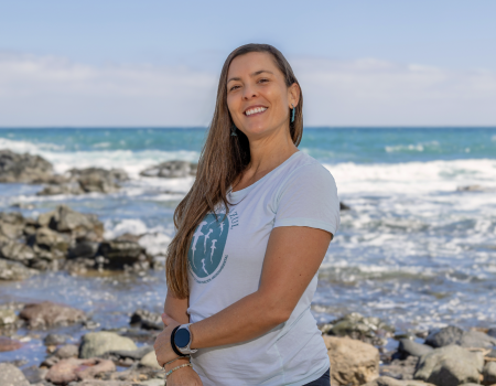 El festival combina el cine de aventura con proyectos de conservación de tiburones y rayas en las islas.