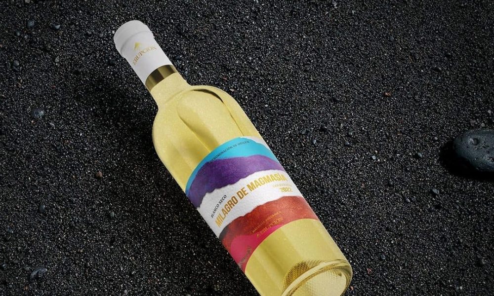 botellas-de-vinos-de-lanzarote-bodega-erupcion-premio