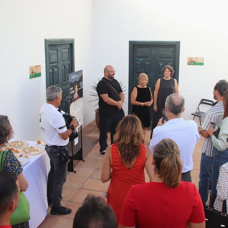 exposicion-yaiza-es-luz-rosa-garcia-fotografia, inauguracion-exposicion-fotografia-lightpainting-yaiza
