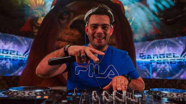 dj angel perez en las fiestas de valterra 2026