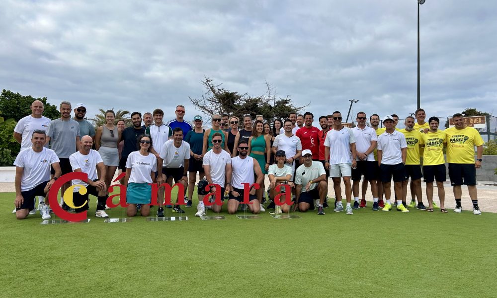 torneo-de-padel-club-camara-lanzarote-empresas, entrega-premios-torneo-padel-camara-de-comercio