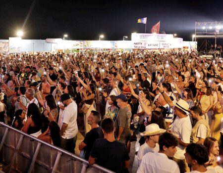 Puerto del Carmen se prepara para vivir uno de los fines de semana más esperados del verano. Las fiestas en honor a Nuestra Señora del Carmen 2026