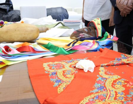 Réplica de la indumentaria tradicional del siglo XIX de Los Buches de Arrecife.