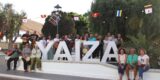 Componentes del Rancho de Pascuas de Yaiza actuando con su vestimenta tradicional