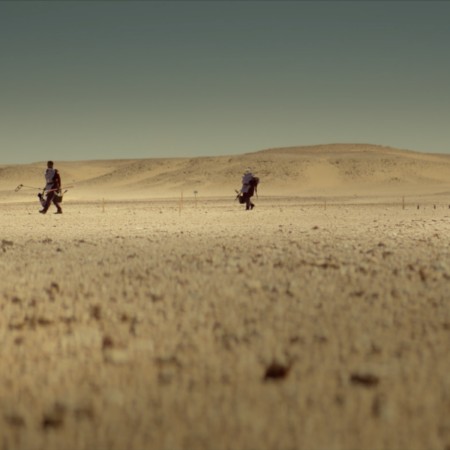 Cartel oficial o fotograma del documental La Berma, mostrando el desierto del Sáhara Occidental.