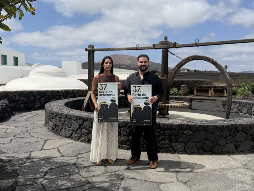 Cartel oficial de la 37ª Feria de Artesanía de Lanzarote 2026.
