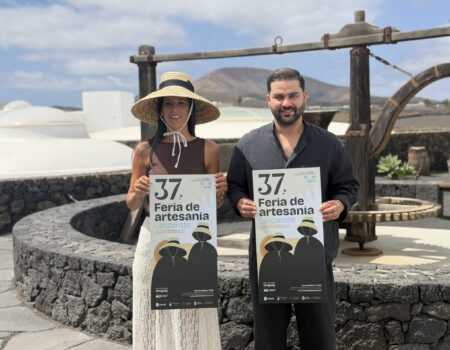 Cartel oficial de la 37ª Feria de Artesanía de Lanzarote 2026.