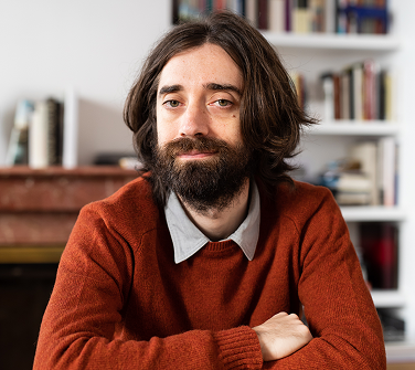 juan gomez durante un encuentro con lectores en el Festival de Literatura de Lanzarote.