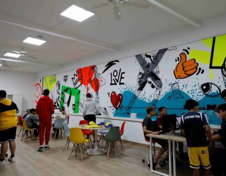 Instalaciones y usuarios del Espacio Joven de Tías.