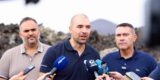 El astronauta español visita Lanzarote para entrenar con la ESA.