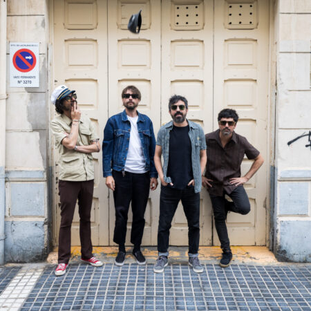 Rubén Padrón y su banda durante la grabación del primer single de TAL!!!.