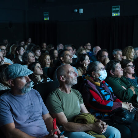 Público asistiendo a una proyección durante la Muestra de Cine de Lanzarote.