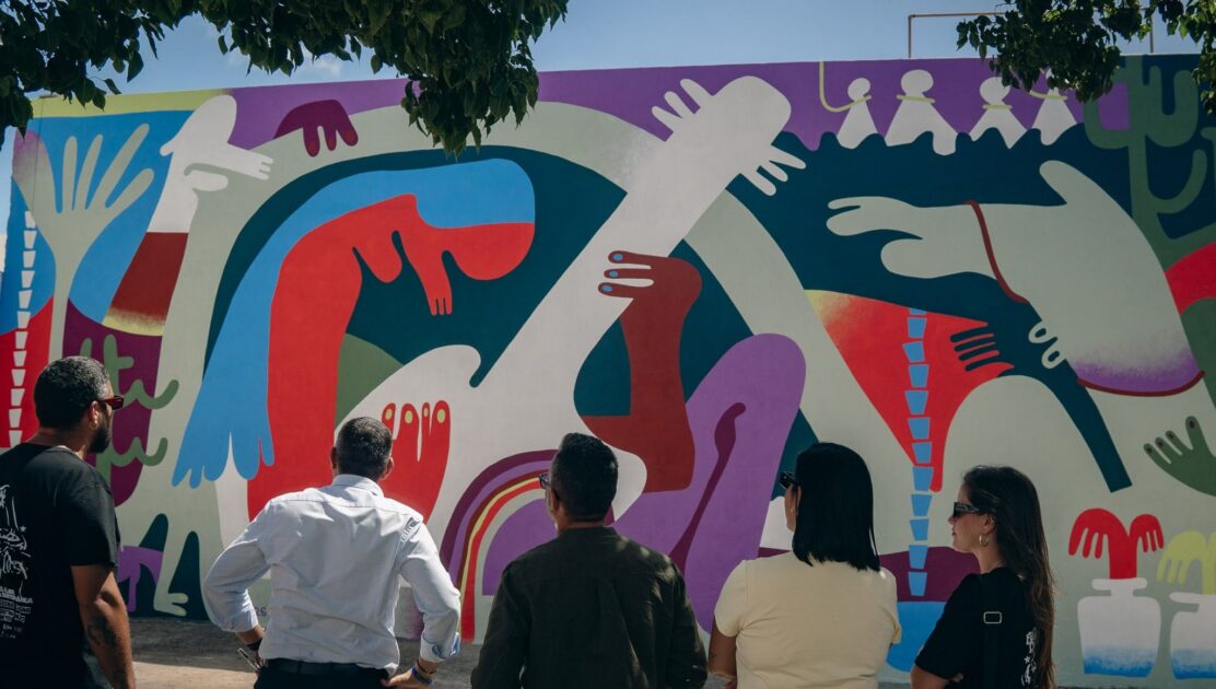 Nuevos murales artísticos sobre la cultura del agua en las calles de Argana Baja.