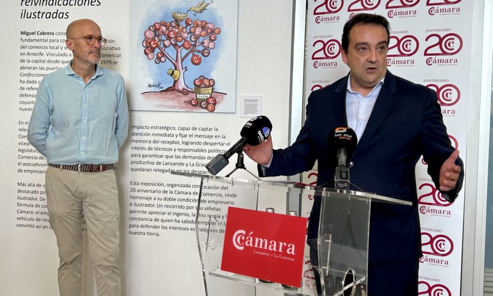 José Valle y Miguel Cabrera en la Exposición en la Cámara de Comercio