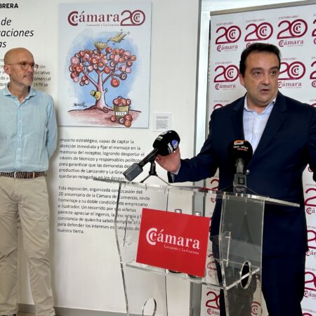 José Valle y Miguel Cabrera en la Exposición en la Cámara de Comercio