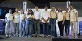 Los pregoneros rinden homenaje a Melquiades García en las Fiestas de Tinasoria 2026.