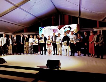 Celebración oficial durante el aniversario de Puerto del Carmen en Tías.