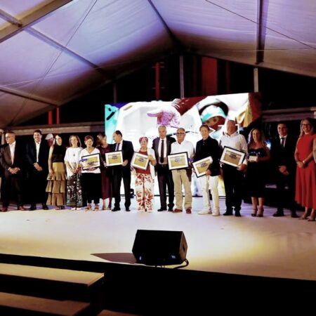 Celebración oficial durante el aniversario de Puerto del Carmen en Tías.