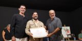 Entrega de diplomas a los socios de la Parranda Marinera de Buches en Arrecife.