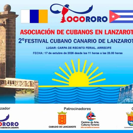 Artistas actuando durante el Festival Cultural Cubano-Canario en Arrecife.