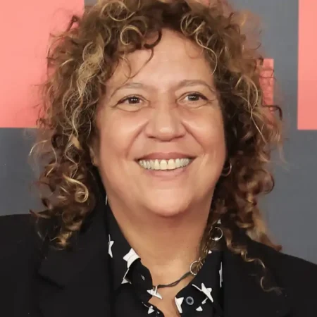 La cantante impartiendo la masterclass de Rosana en Arrecife.